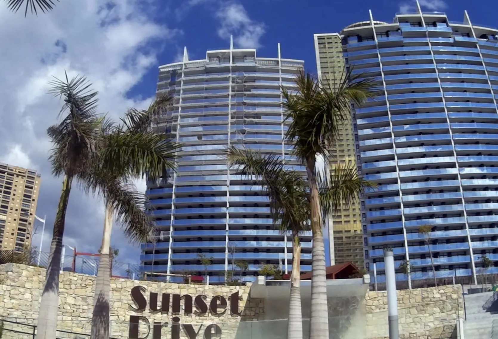 Sunset Drive - Mar Real Estates